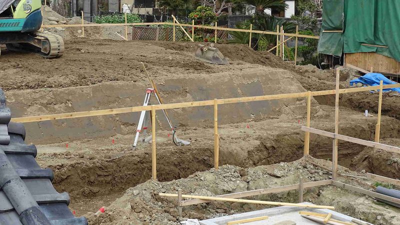 超薄型钢结构防火涂层：关键参数解析与选购要点